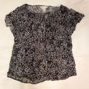 Short Sleeve Flower Blouse